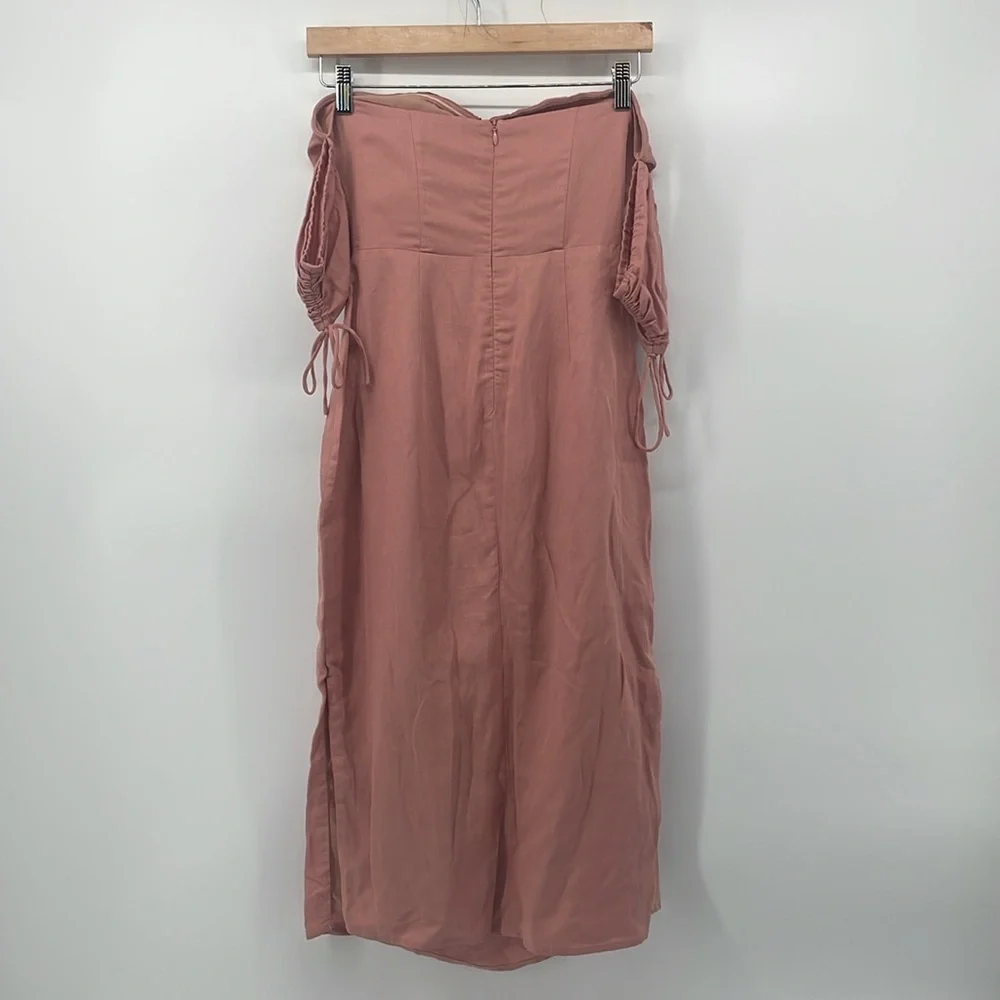 Privacy Please Off Shoulder Dress in Pink S A21 - Picture 2 of 8